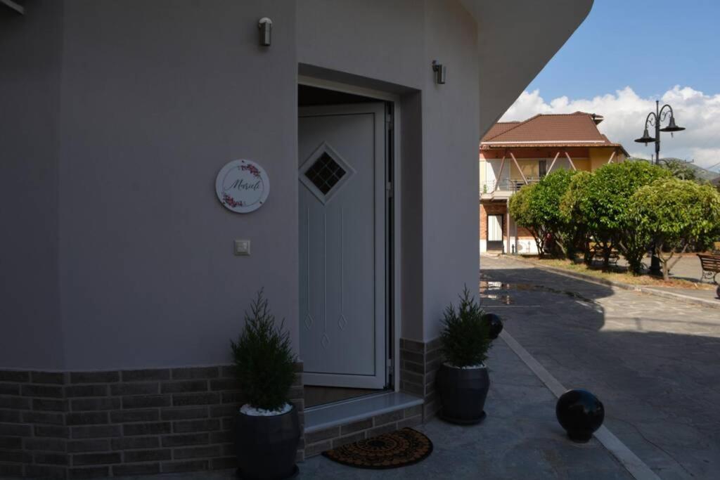 Marieli Apartment Perama  外观 照片