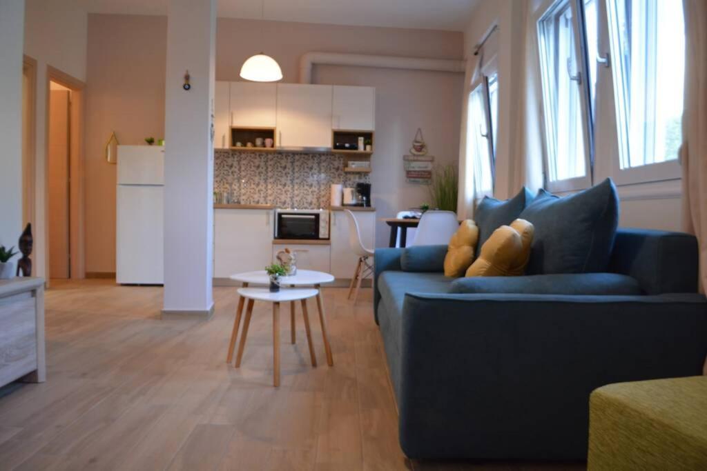Marieli Apartment Perama  外观 照片