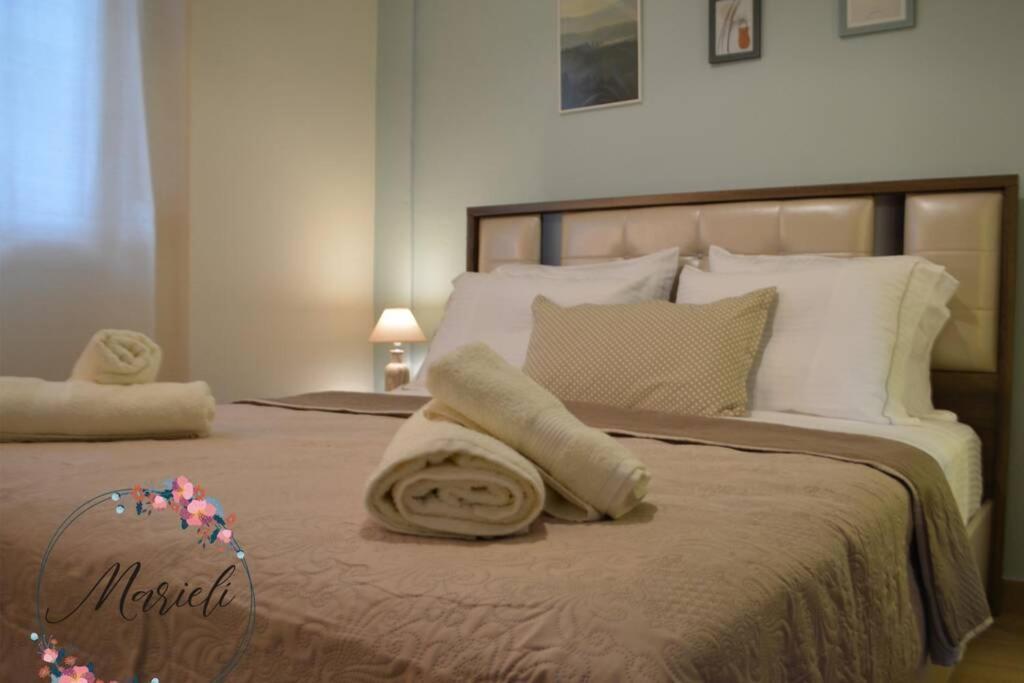 Marieli Apartment Perama  外观 照片